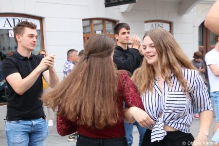 Po dveh letih Kamnik danes v znamenju maturantske četvorke (36)